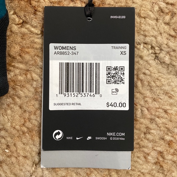 Nike swoosh Sparta bra - Picture 2 of 4